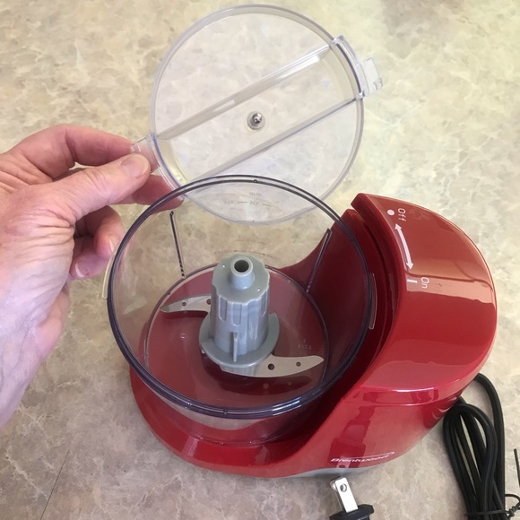 Mini food chopper by Brentwood , is unused & in the original box - Picture 3 of 5